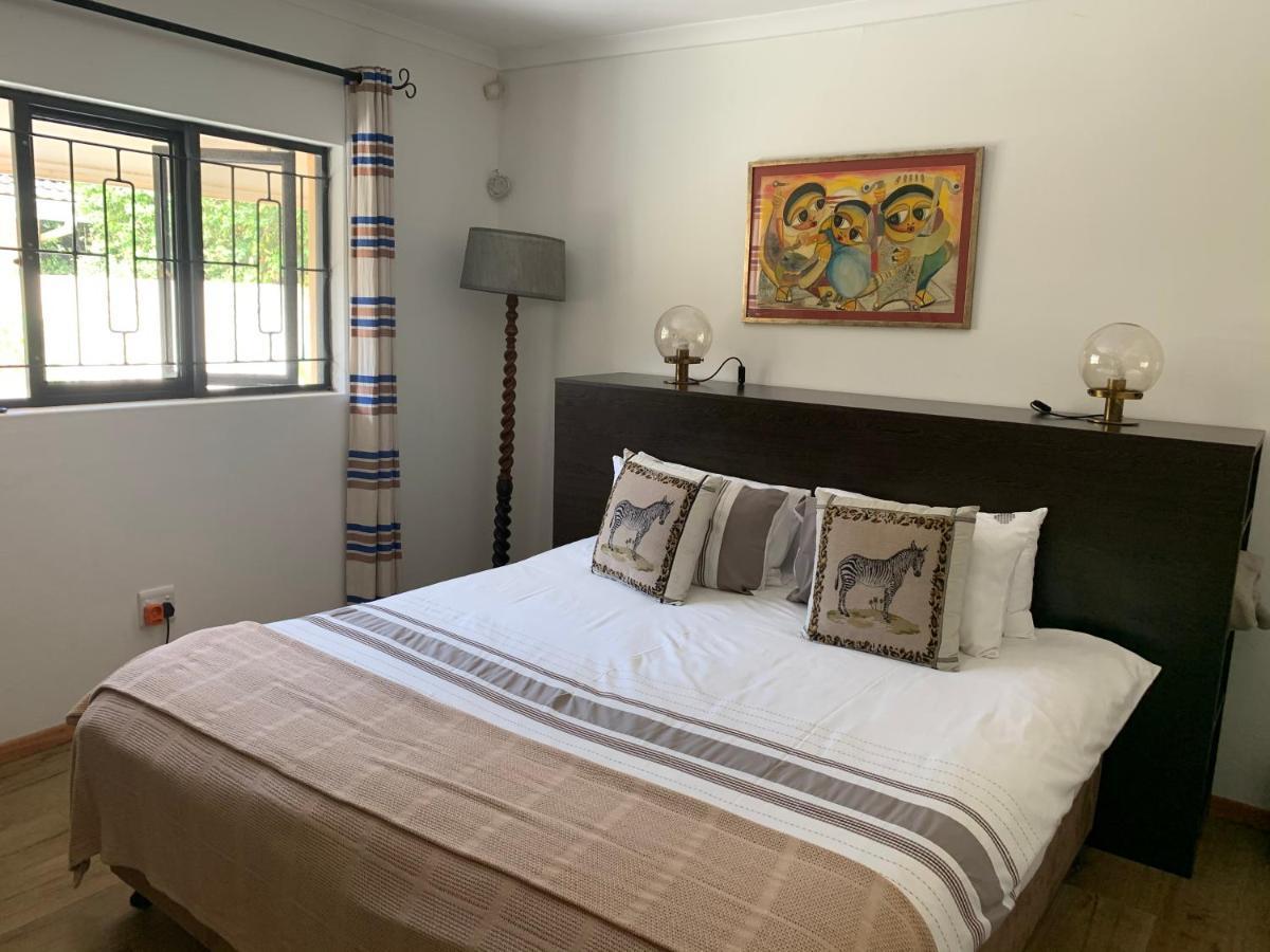 Garden Cottage In Ambiente Guest House クニスナ エクステリア 写真