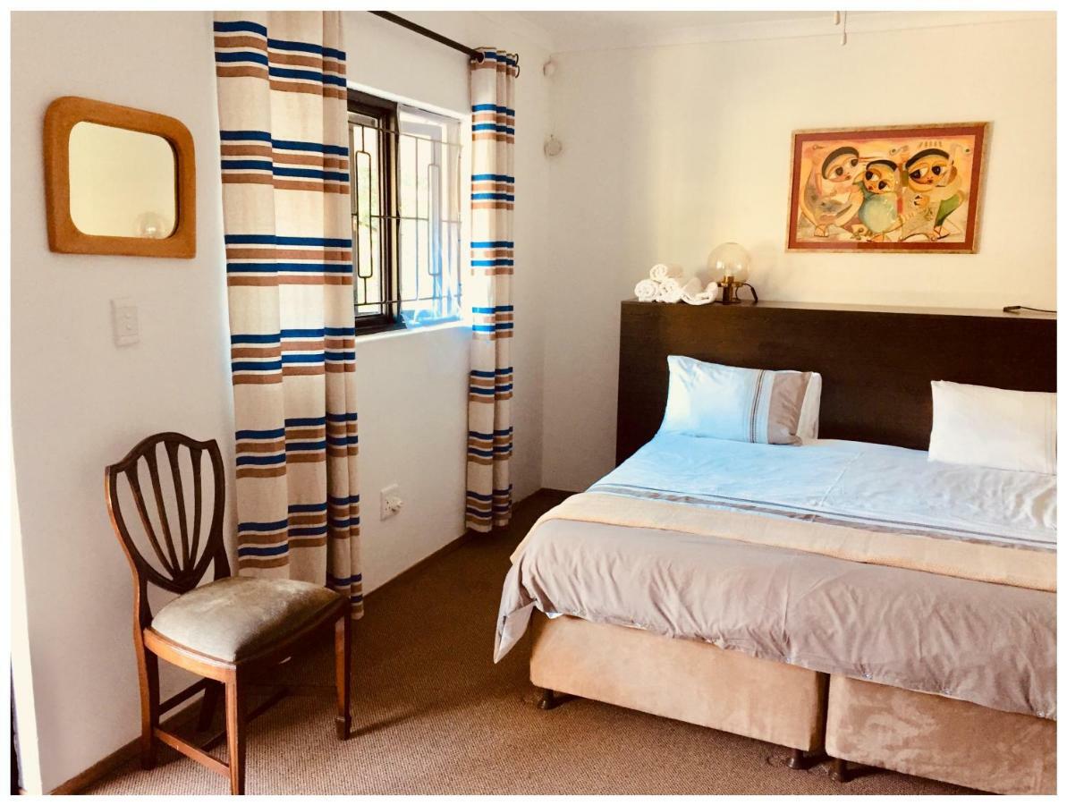 Garden Cottage In Ambiente Guest House クニスナ エクステリア 写真